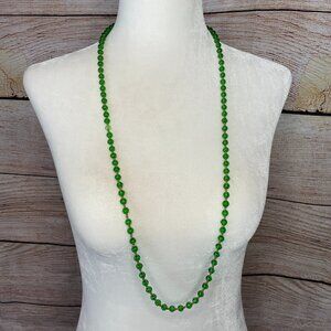 Vintage Green Glass Beaded Necklace